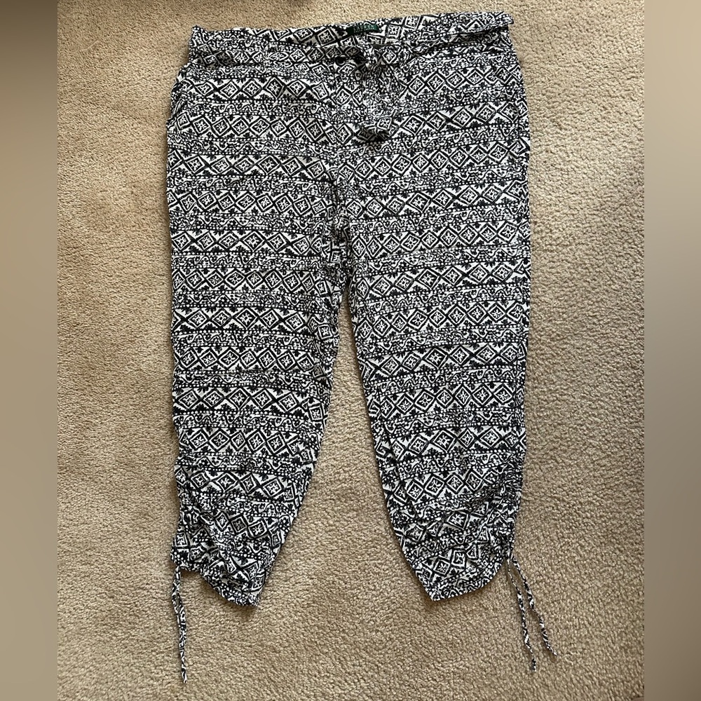 Ralph Lauren Black and White Patterned Pants